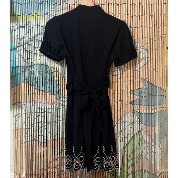 FOREVER 21 Folk Embroidered V-Neck Collared Mini Dress, Black & Tan, Large - Picture 5 of 16